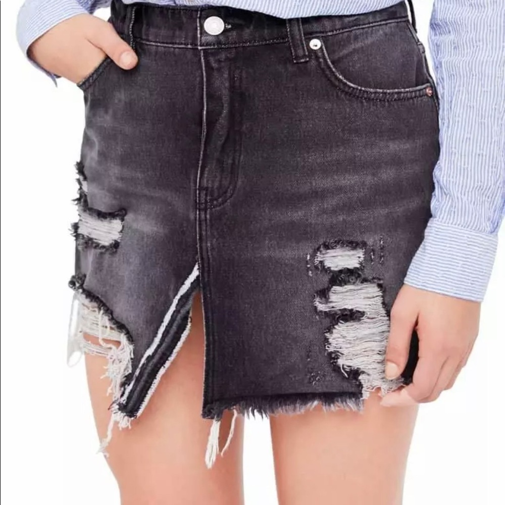 Free People Black Distressed Destroyed Denim Skirt - Picture 1 of 5